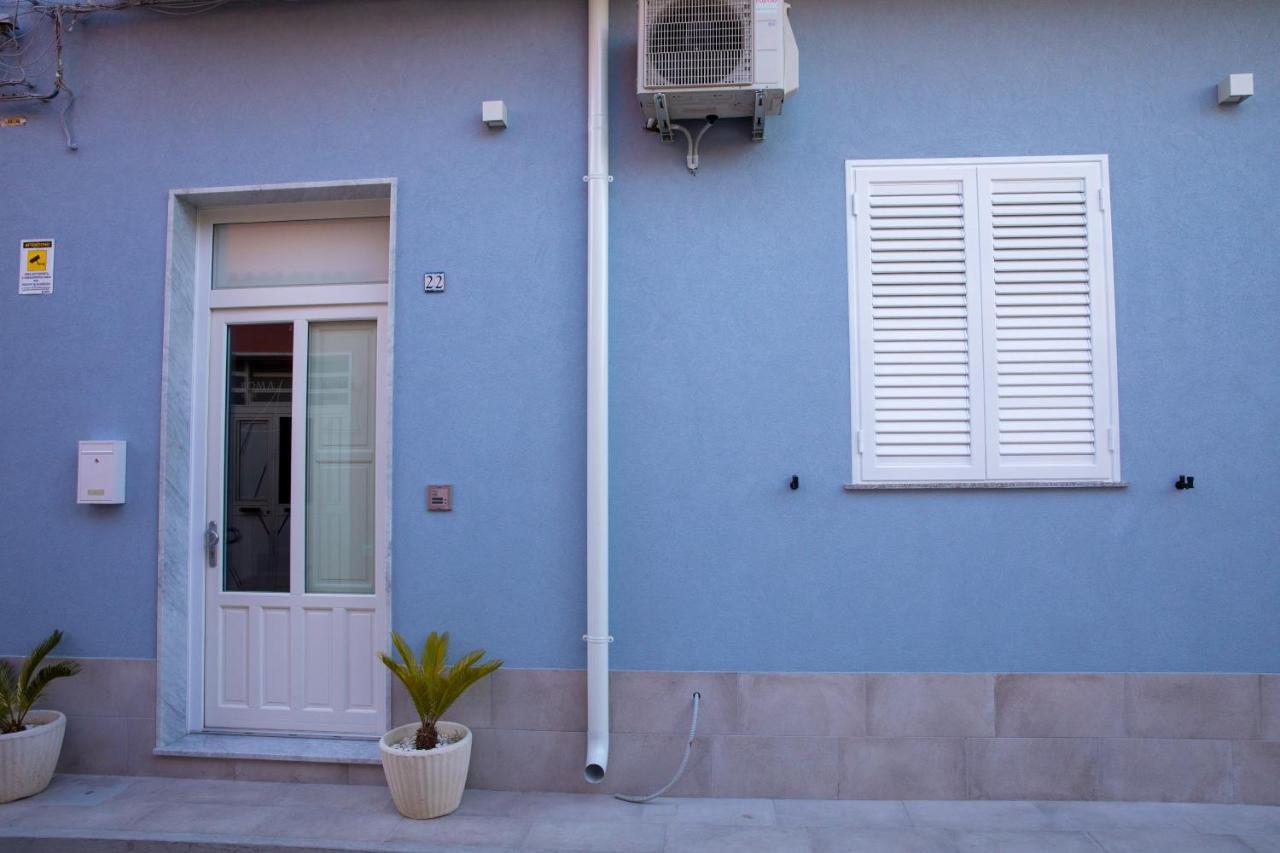 Apartment Boma Avola